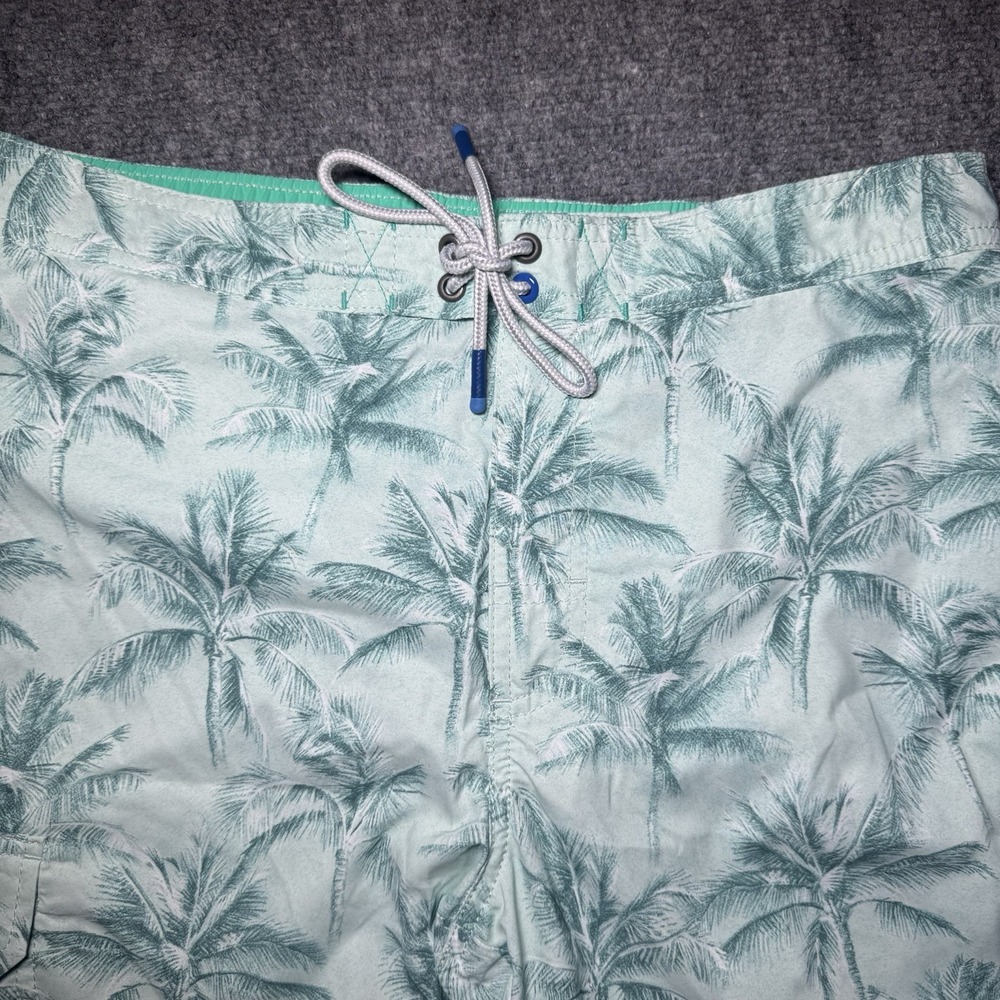 Tommy Bahama Swim Trunks Mens M Green Tropical Palm Print Board Shorts Liner - Picture 3 of 13